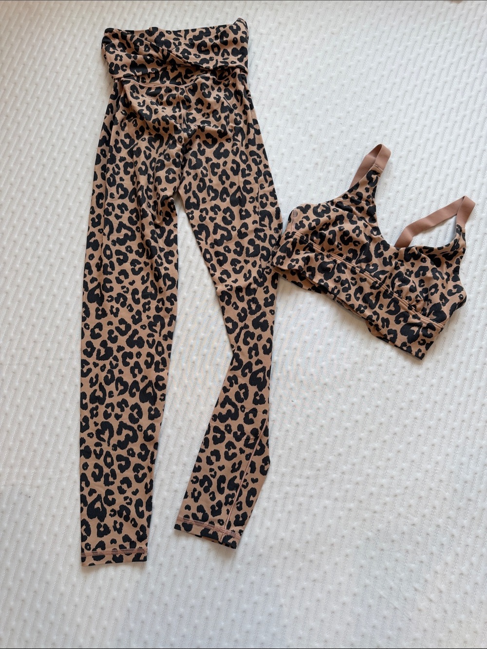 Offline by aerie Women’s Leopard Print Leggings - Tan/Black Active Bottoms
